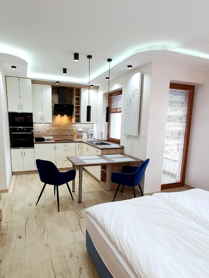 Appartement Park Grzegorzki à Cracovie Extérieur photo
